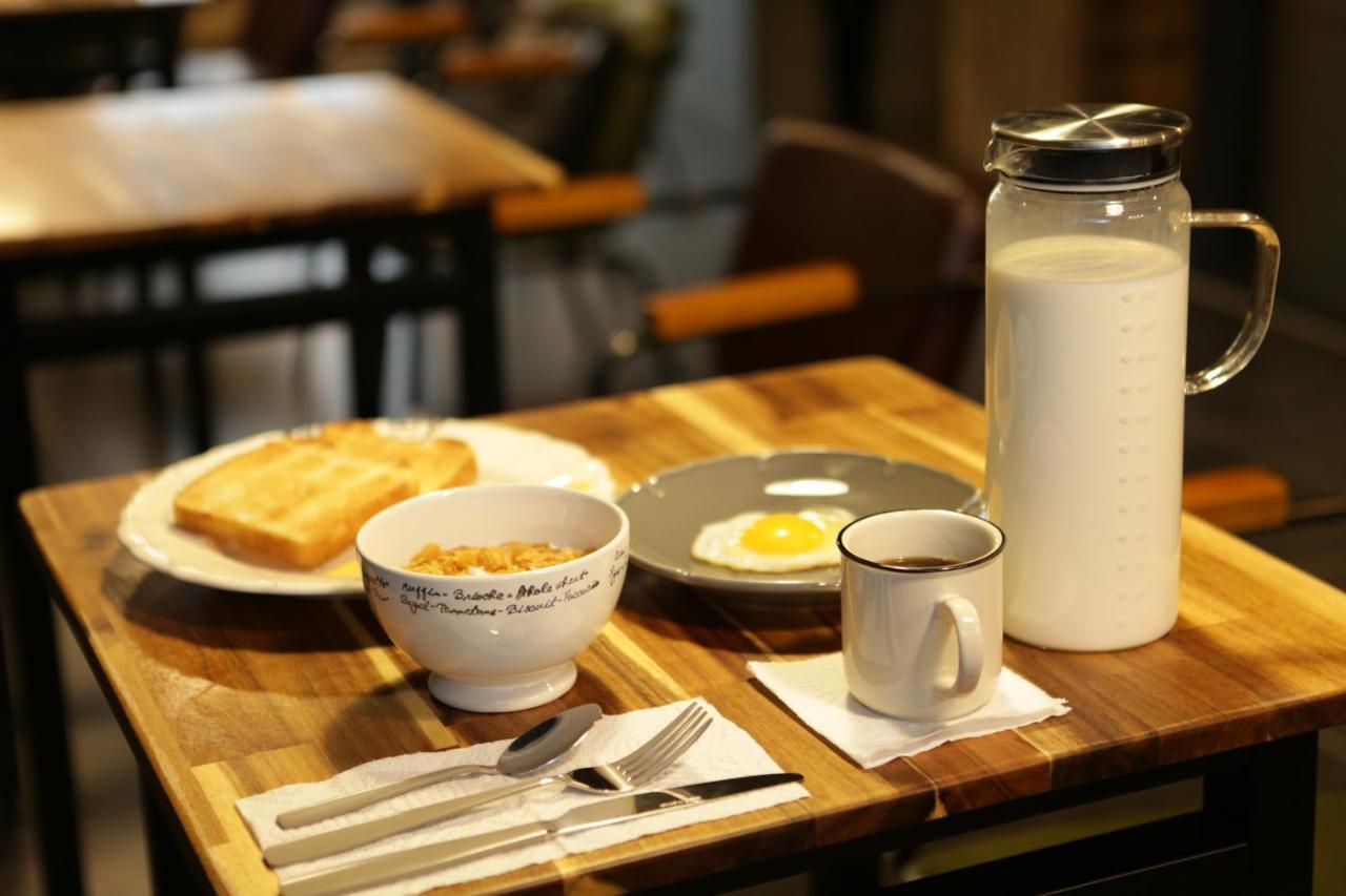 Hostel Familie Busan Station Zewnętrze zdjęcie